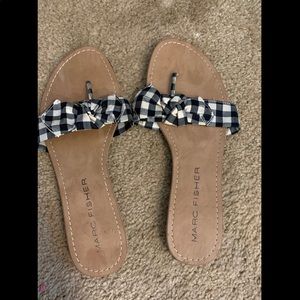 Women’s sandals